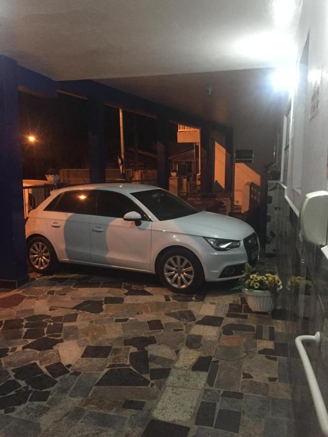Pousada Vitoria Ubatuba Exterior foto